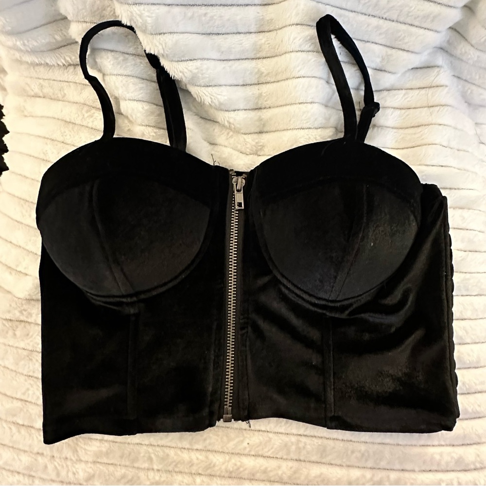 Front zip crop top